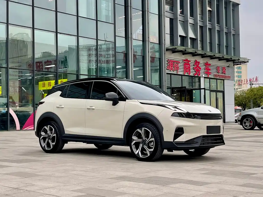 Lynk & Co 06 2025 Renew 1.5T Halo купить на сайте DeffCars