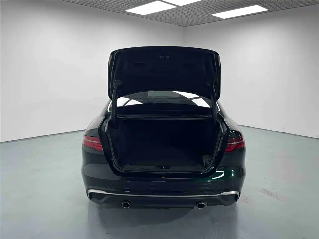 Jaguar XEL 2021 2.0T 250PS S Advanced and Elegant Edition купить на сайте DeffCars