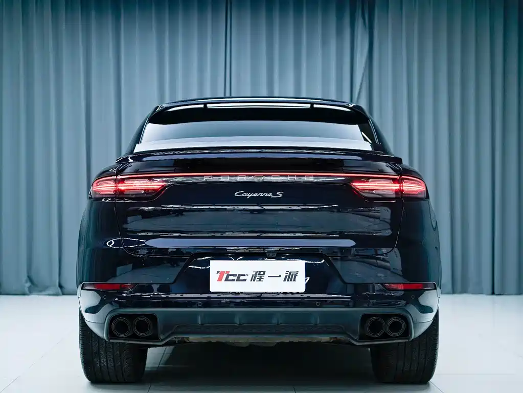 Cayenne 2020 Cayenne S Coupé 2.9T купить на сайте DeffCars