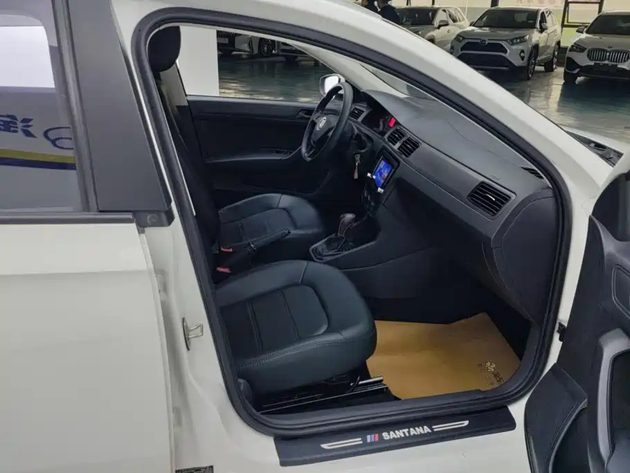 Santana 2021 1.5L Automatic Fashion Edition купить на сайте DeffCars