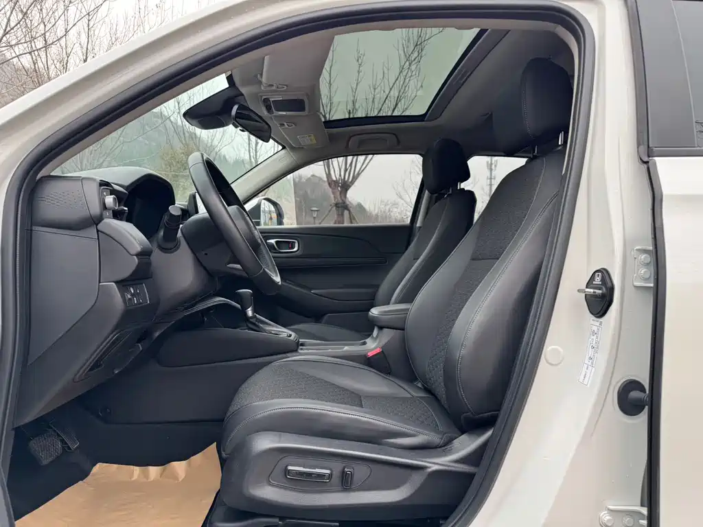 Honda XR-V 2023 1.5L CVT Heat Wave Edition купить на сайте DeffCars