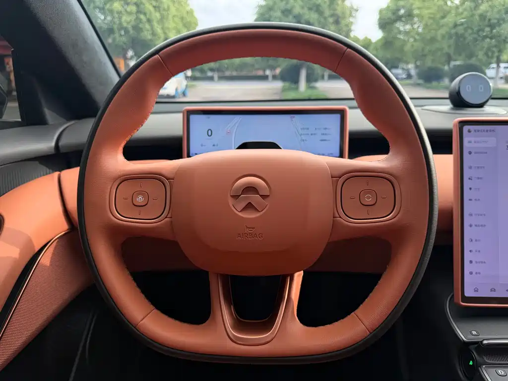 NIO ET5T 2023 75kWh Touring купить на сайте DeffCars