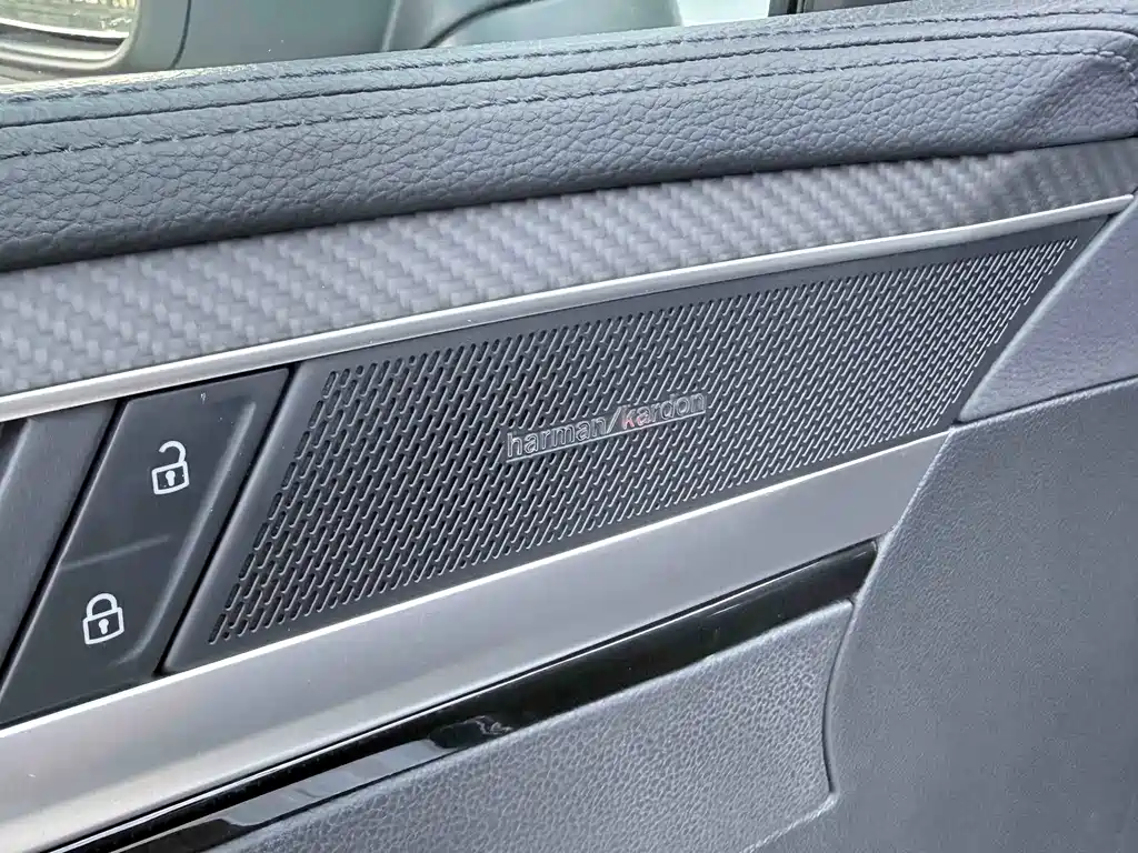 FAW-Volkswagen CC 2024 380TSI Dazzling Edition купить на сайте DeffCars