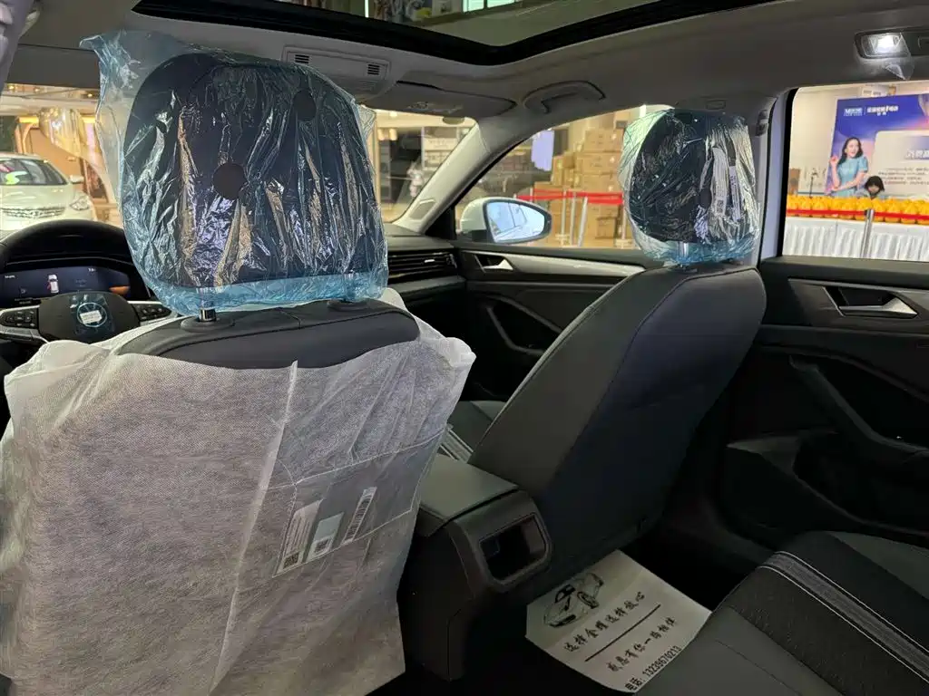 Sagitar 2025 facelift 300TSI DSG flyover version купить на сайте DeffCars