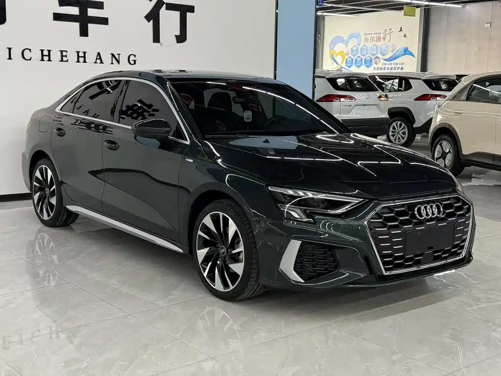 Audi A3 2023 A3L Limousine 35 TFSI Fashionable and Sporty купить на сайте DeffCars