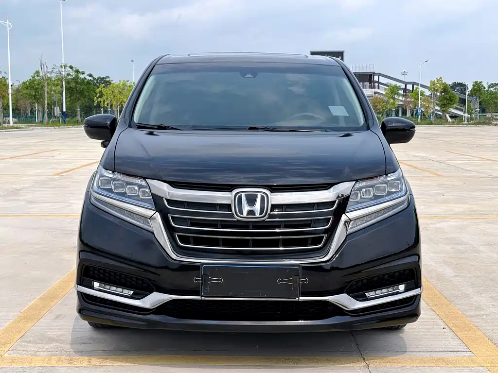 Alison 2019 2.0L Hybrid Deluxe Edition купить на сайте DeffCars