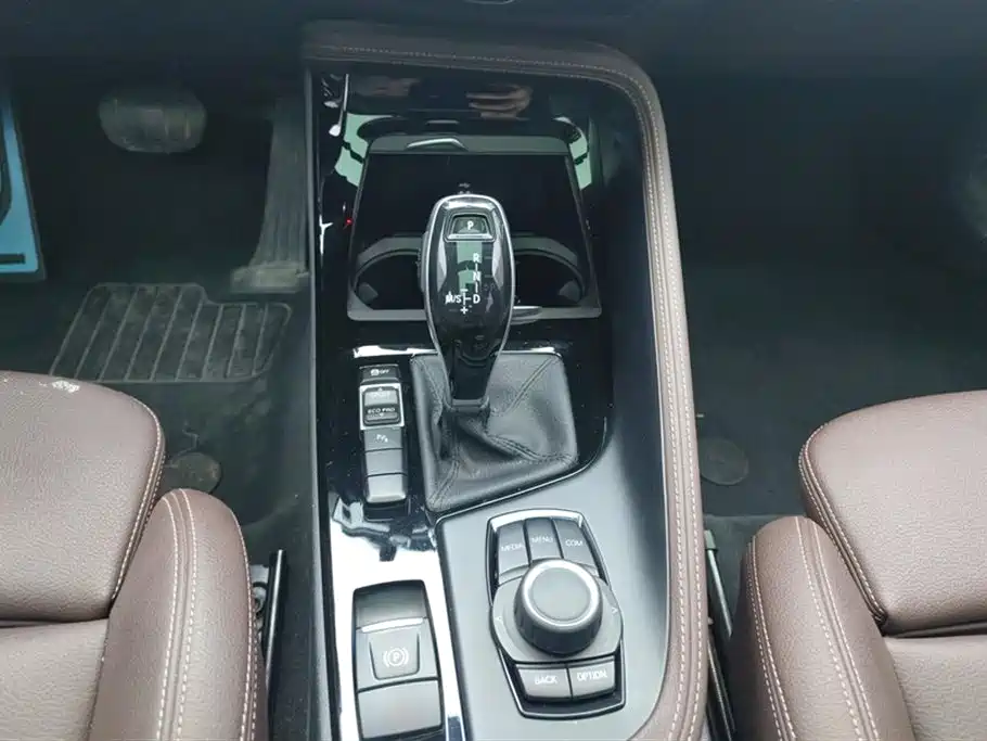 BMW X2 2020 sDrive25i Leading M Off-Road Package купить на сайте DeffCars