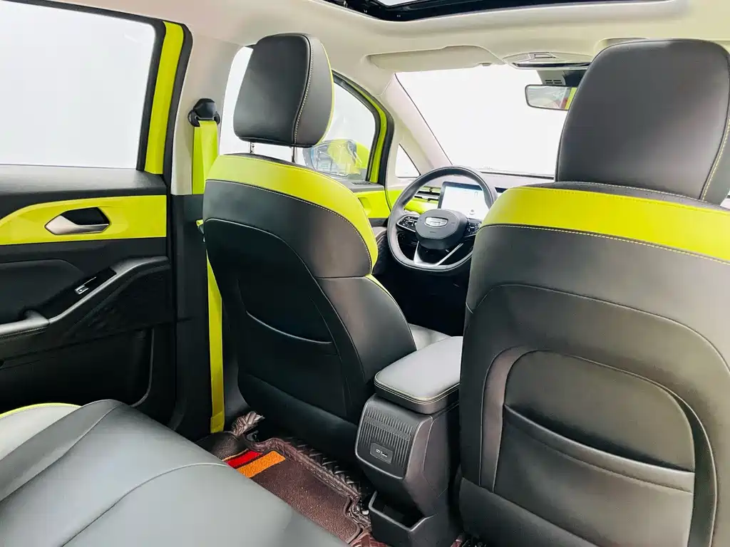 Geely Geometry E Firefly 2023 model 401KM Thunder Tiger 5 seats купить на сайте DeffCars