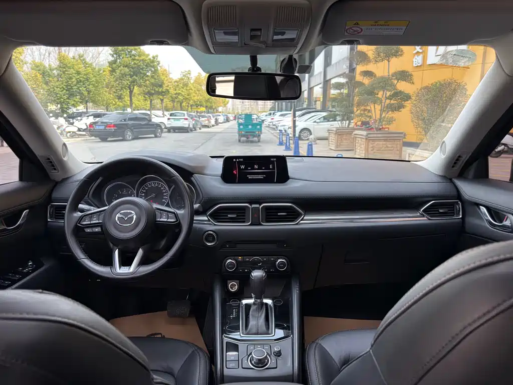 Mazda CX-5 2017 2.0L automatic two-wheel drive smart model, National V купить на сайте DeffCars