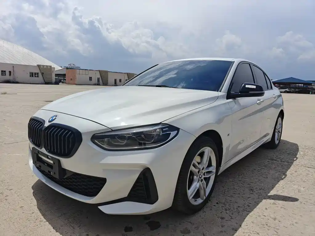 BMW 1 Series 2021 facelift 120i M Sports Night Edition купить на сайте DeffCars