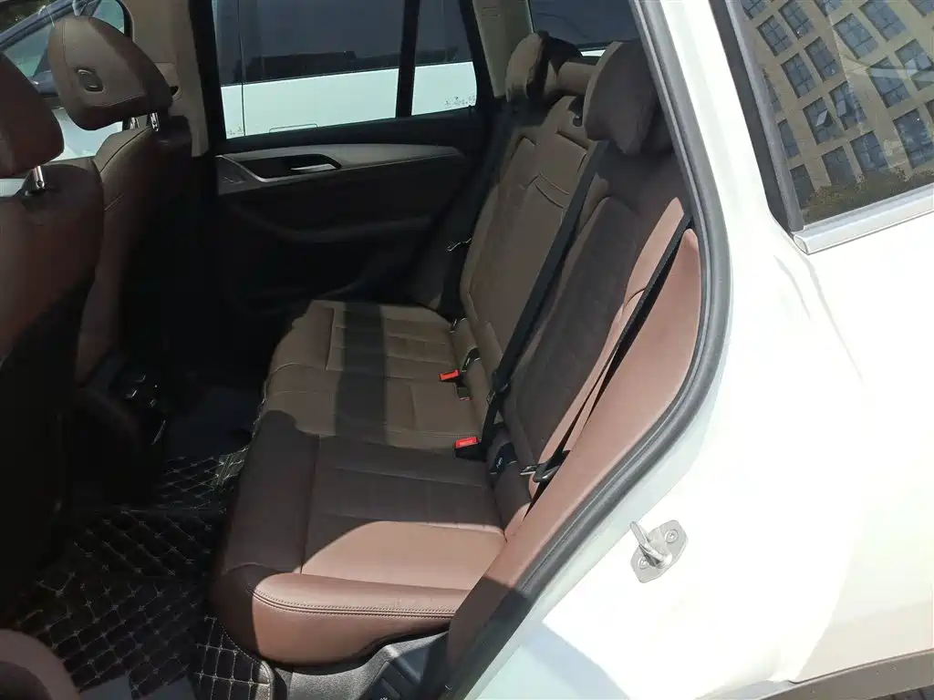 BMW iX3 2021 innovative model купить на сайте DeffCars