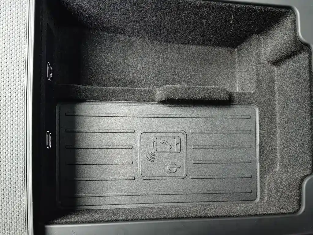 Audi Q7 2023 55 TFSI quattro S line sports купить на сайте DeffCars