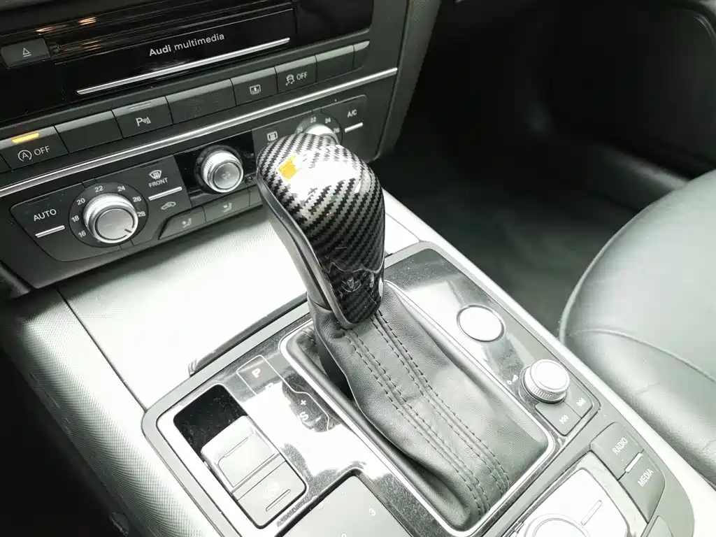 Audi A6L 2018 30th Anniversary Model TFSI Enterprising купить на сайте DeffCars