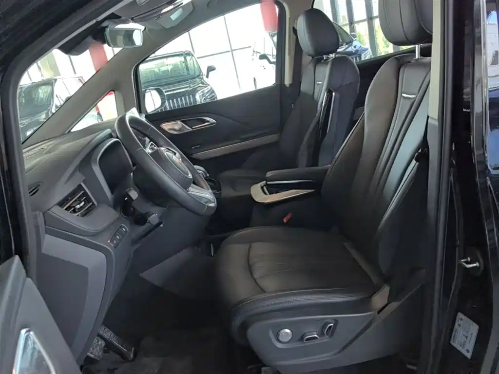 Hongqi HQ9 PHEV 2024 2.0T four-wheel drive business version купить на сайте DeffCars