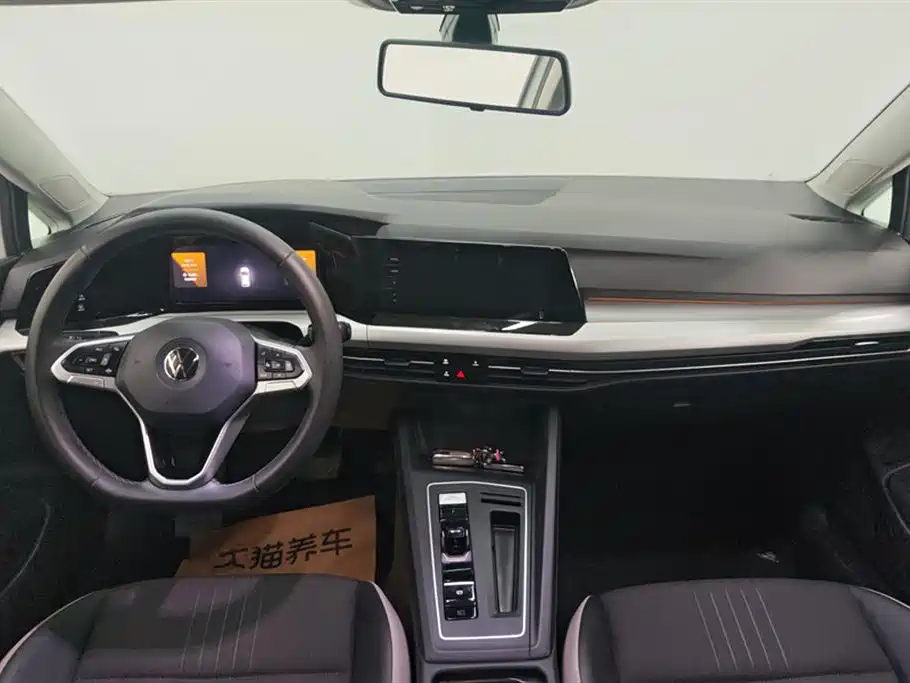 Golf 2023 facelift 280TSI DSG Pro купить на сайте DeffCars
