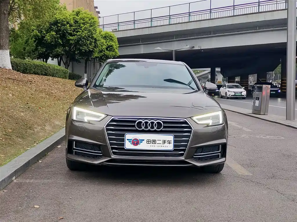Audi A4L 2019 40 TFSI Enterprising National VI купить на сайте DeffCars