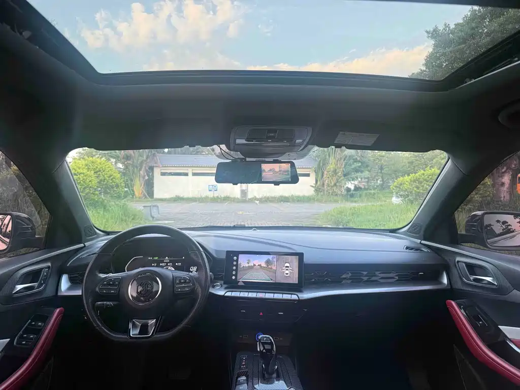 MG5 2023 300TGI DCT luxury edition купить на сайте DeffCars