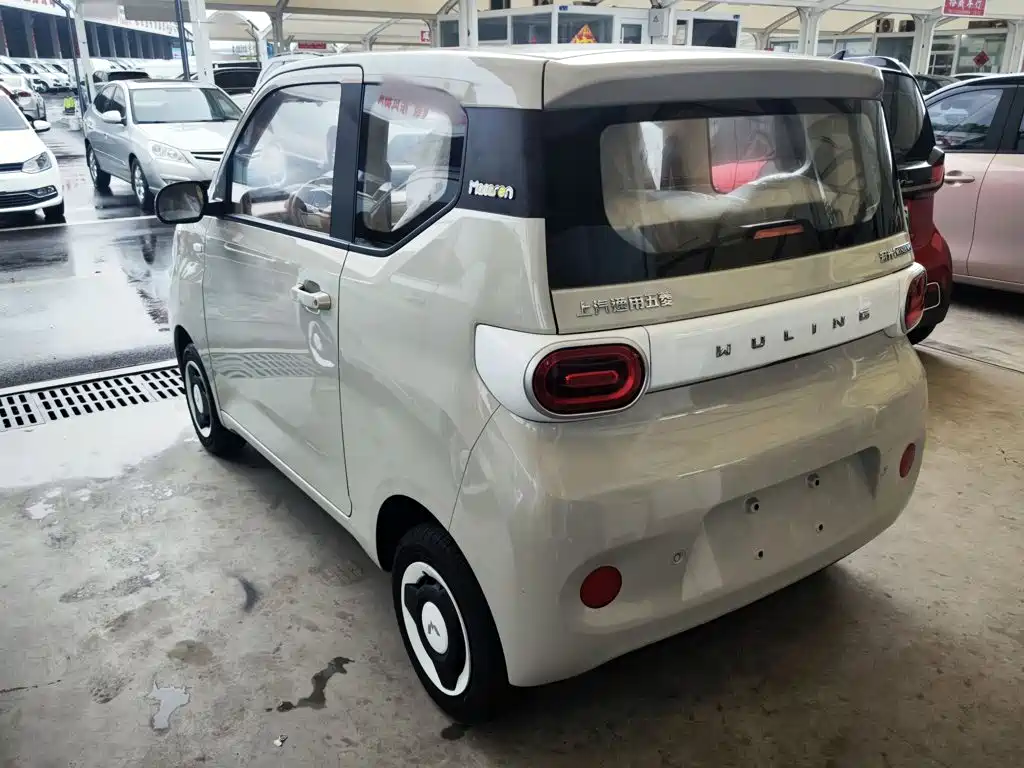 Hongguang MINIEV 2024 third generation 215km youth version купить на сайте DeffCars