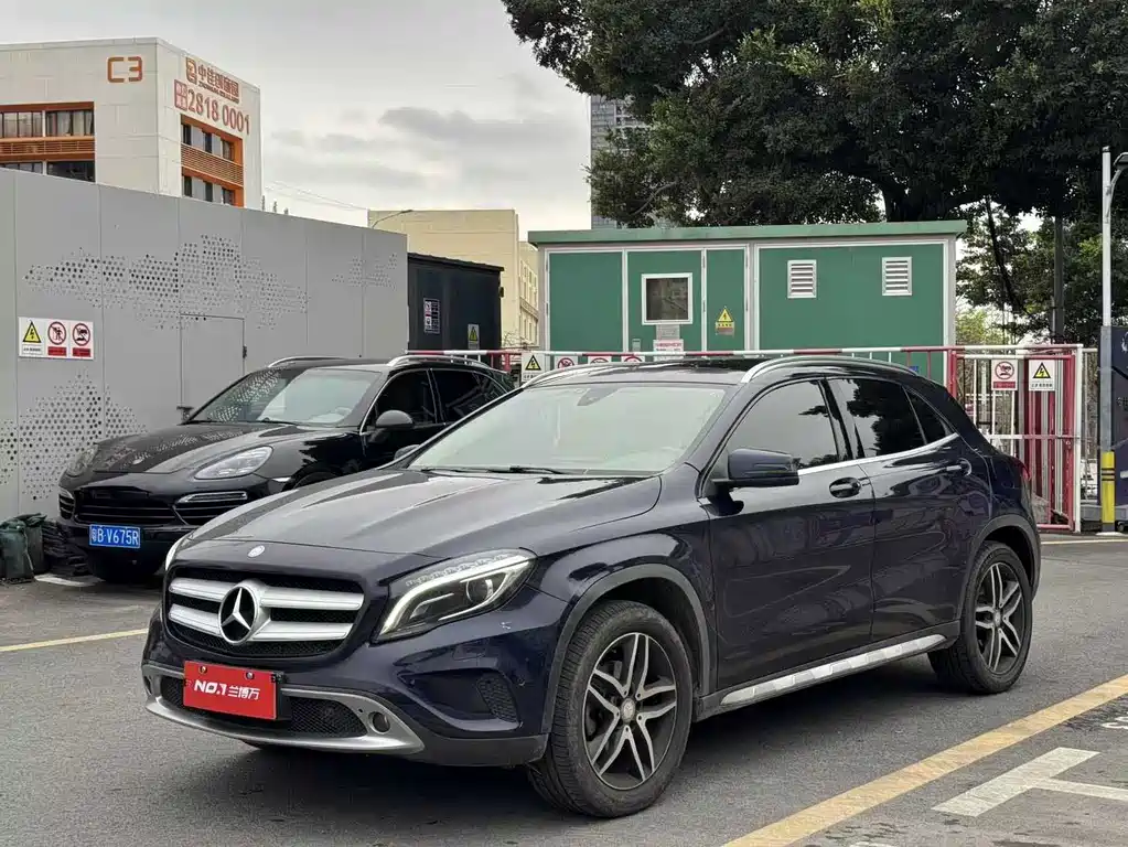 Mercedes-Benz GLA 2016 GLA 200 Fashion Model купить на сайте DeffCars