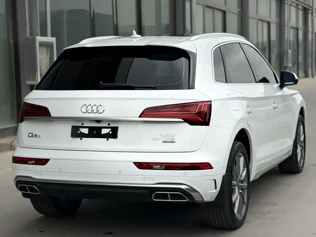 Audi Q5L 2022 40T luxury and dynamic model купить на сайте DeffCars