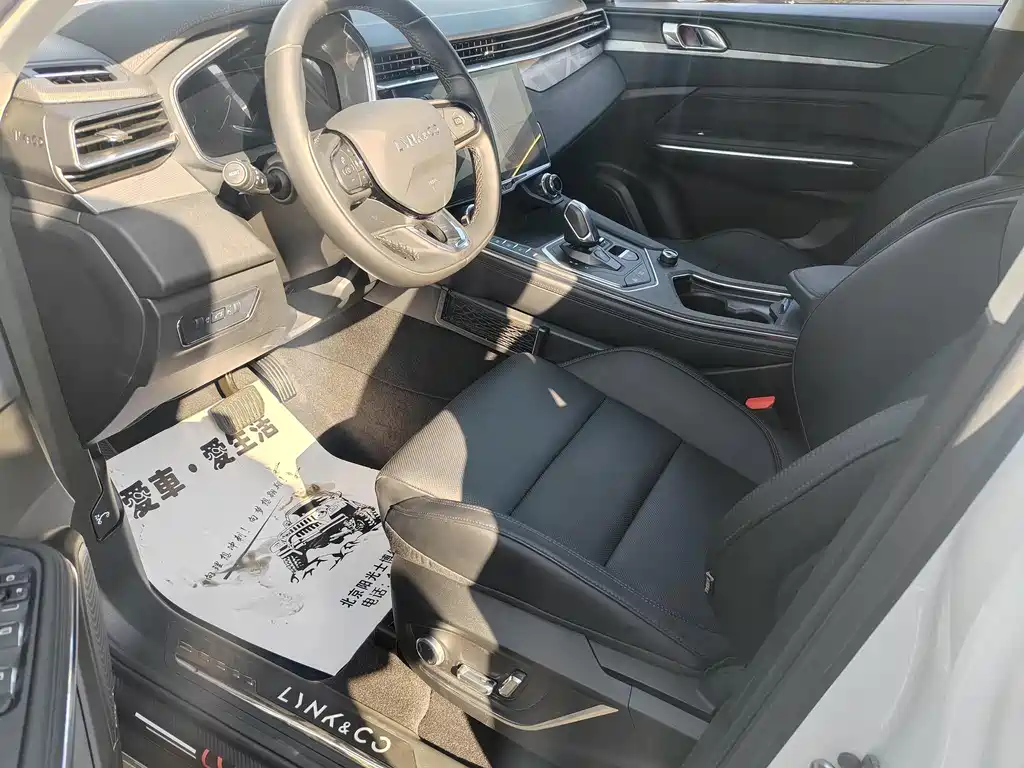 Lynk & Co 01 2021 2.0TD 2WD Yao Pro купить на сайте DeffCars