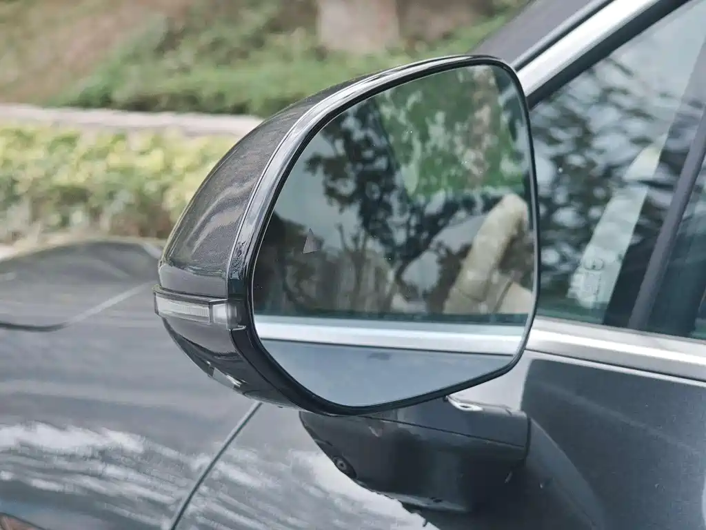 Zhijie R7 2026 Extended Range Ultra купить на сайте DeffCars