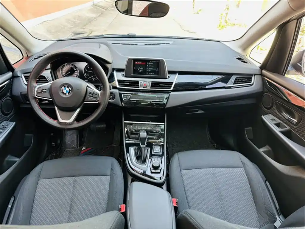 BMW 2 Series Station Wagon 2019 218i Fashion Model купить на сайте DeffCars
