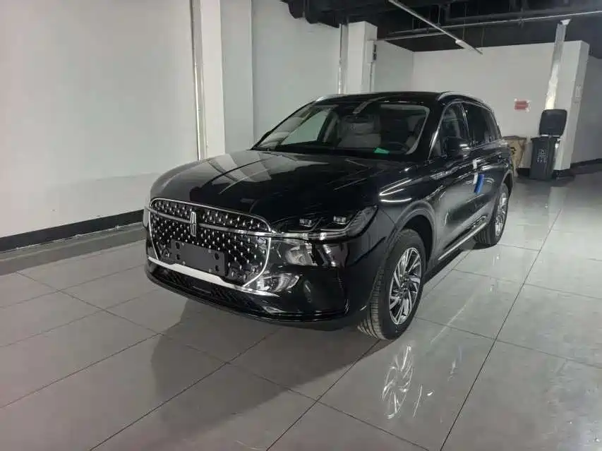 Adventurer 2025 2.0T two-wheel drive exclusive edition купить на сайте DeffCars