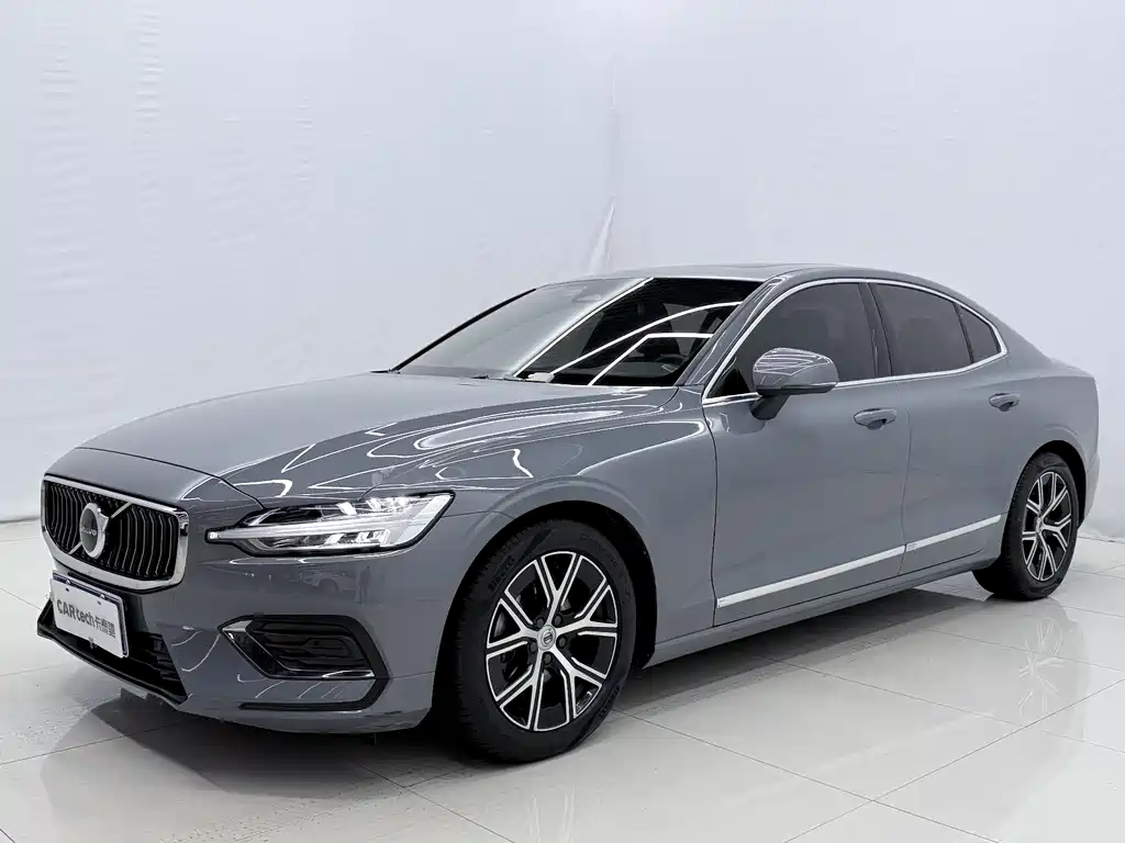 Volvo S60 2023 B4 Zhiyi Luxury Edition купить на сайте DeffCars