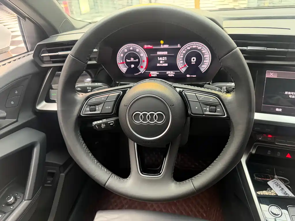 Audi A3 2021 Sportback 35 TFSI Luxurious and Elegant Model купить на сайте DeffCars
