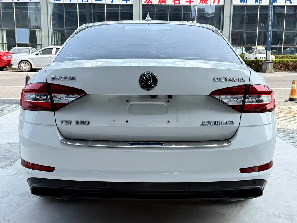Octavia 2018 TSI230 DSG Comfort Edition купить на сайте DeffCars