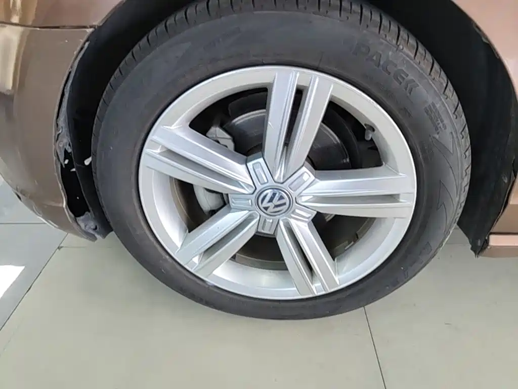 Lingdu 2017 280TSI DSG Comfort Edition купить на сайте DeffCars