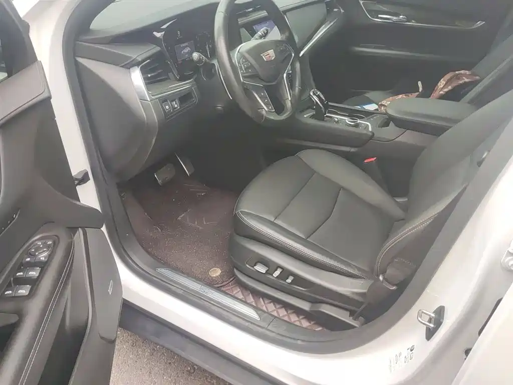 Cadillac XT5 2022 2.0T four-wheel drive premium model купить на сайте DeffCars