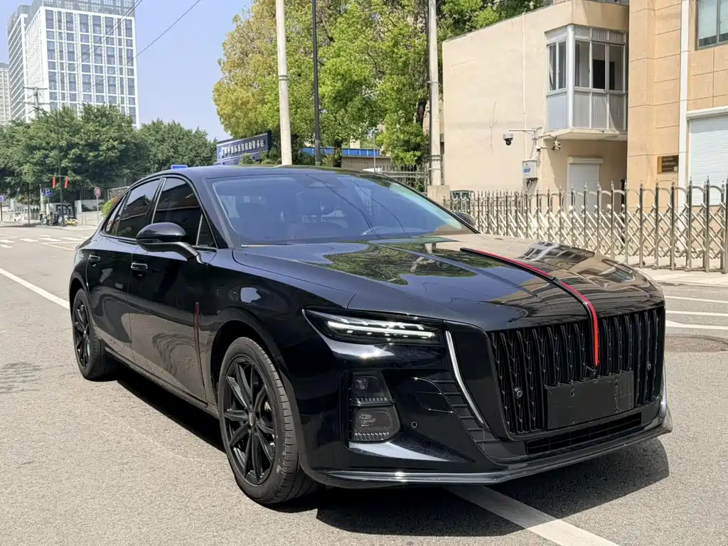 Hongqi H5 2025 2.0T automatic Xuanying 2 million units commemorative edition купить на сайте DeffCars