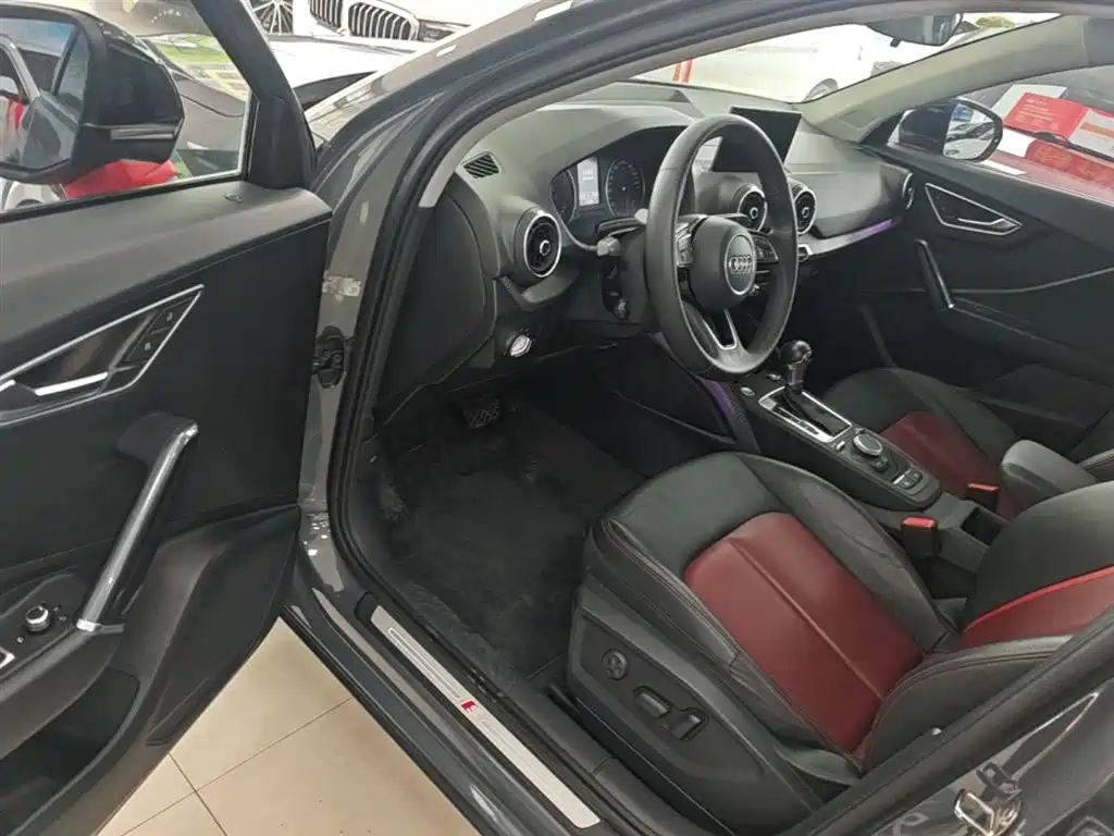 Audi Q2L 2020 35 TFSI fashionable and dynamic купить на сайте DeffCars