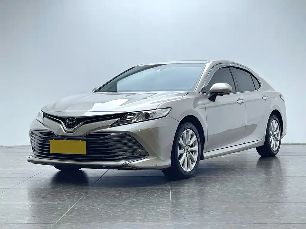 Camry 2019 2.0G Deluxe Edition National V купить на сайте DeffCars
