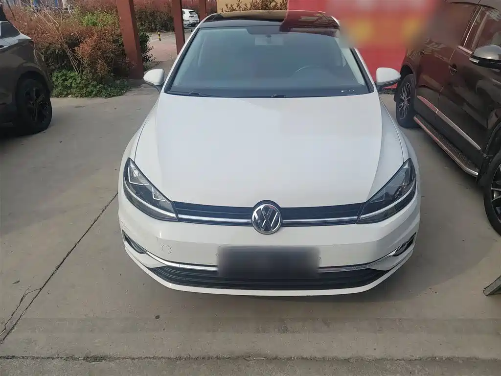 Golf 2020 Beloved Edition 200TSI DSG Comfortable and Enterprising Edition купить на сайте DeffCars