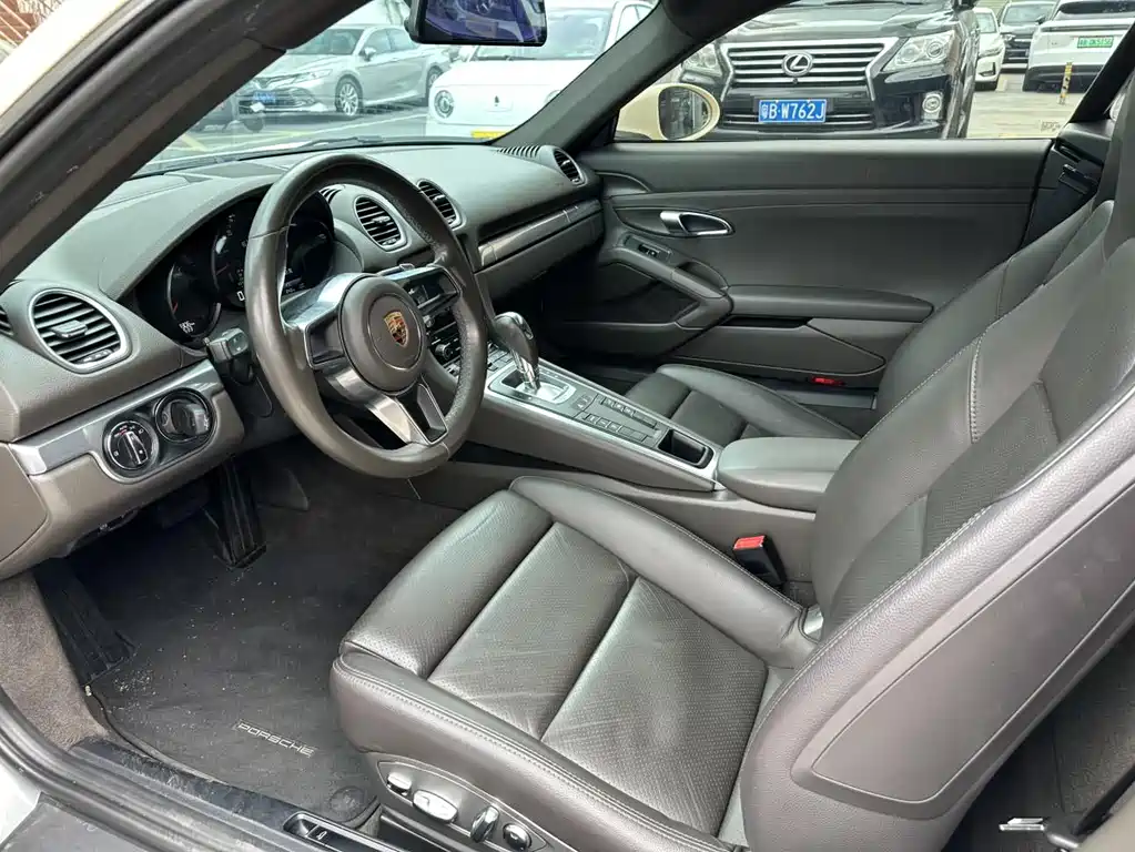 Porsche 718 2019 Cayman T 2.0T купить на сайте DeffCars