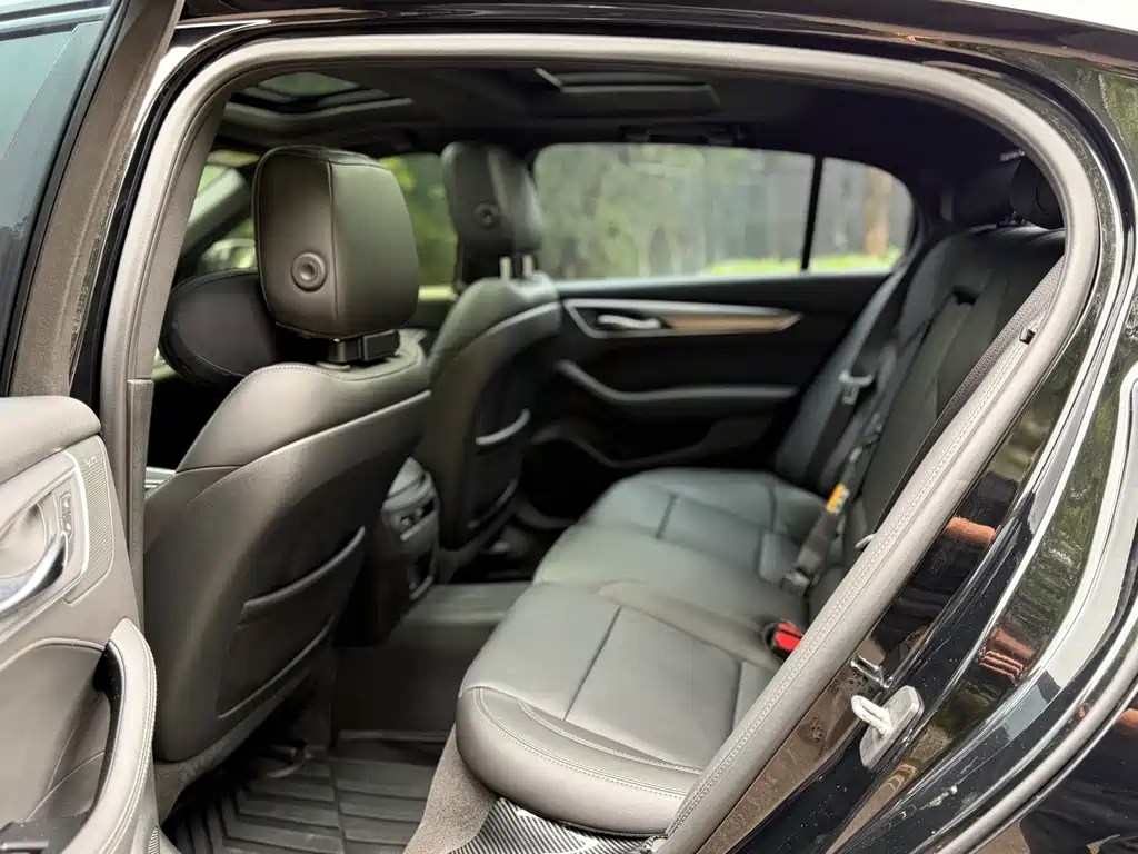 Cadillac CT5 2024 28T Premium Model купить на сайте DeffCars