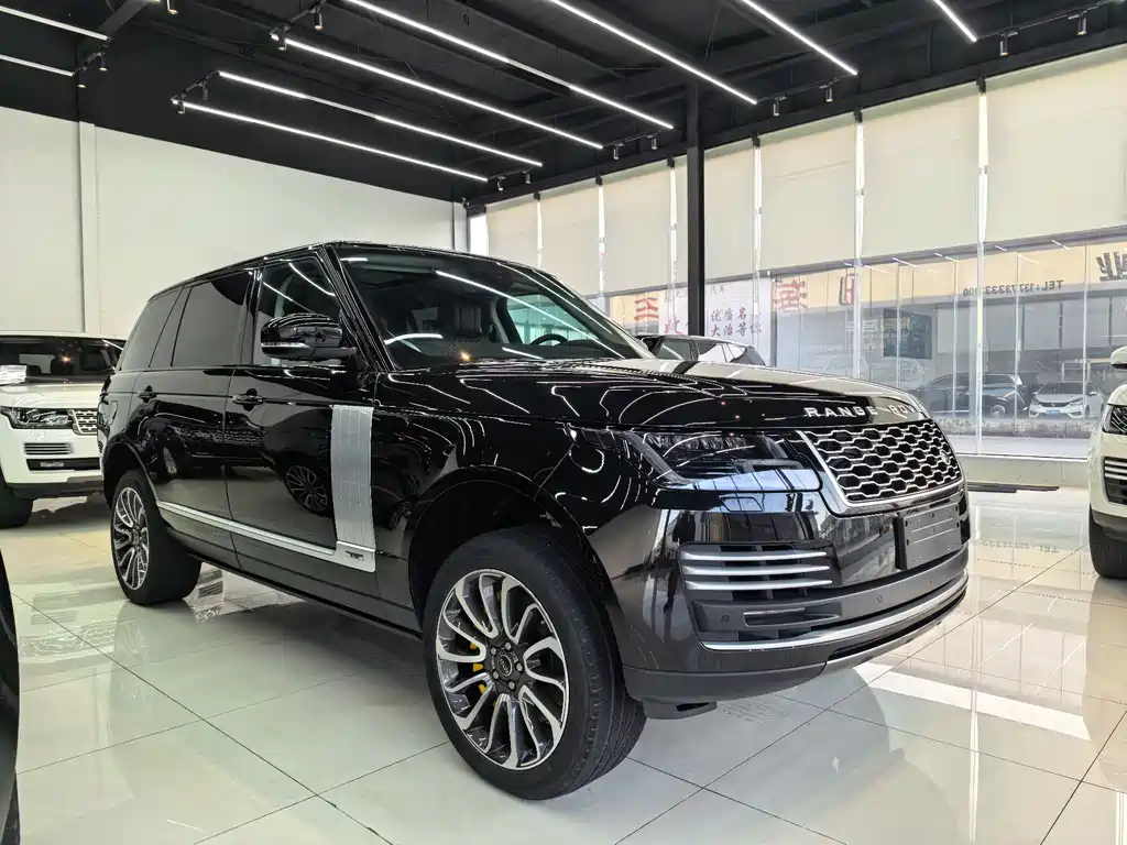 Range Rover 2021 3.0 L6 Legend Extended Classic Edition купить на сайте DeffCars