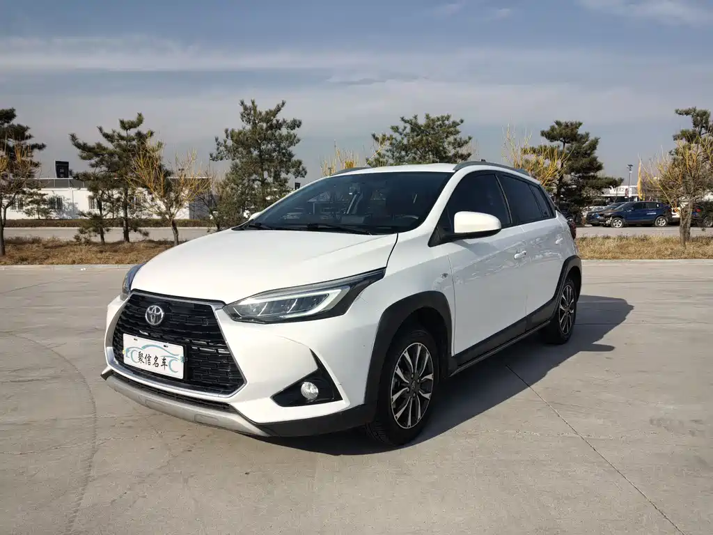 YARiS L Zhixuan 2021 Zhixuan X 1.5L CVT Deluxe Edition купить на сайте DeffCars