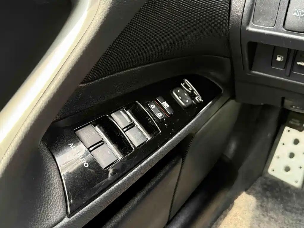 Lexus IS 2011 250 Dynamic Edition купить на сайте DeffCars