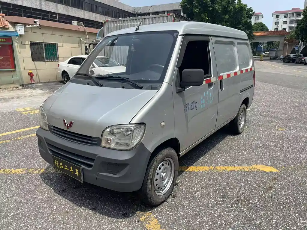 Wuling Zhiguang 2020 1.2L Practical Van Transporter National VI 2-seater LSI купить на сайте DeffCars