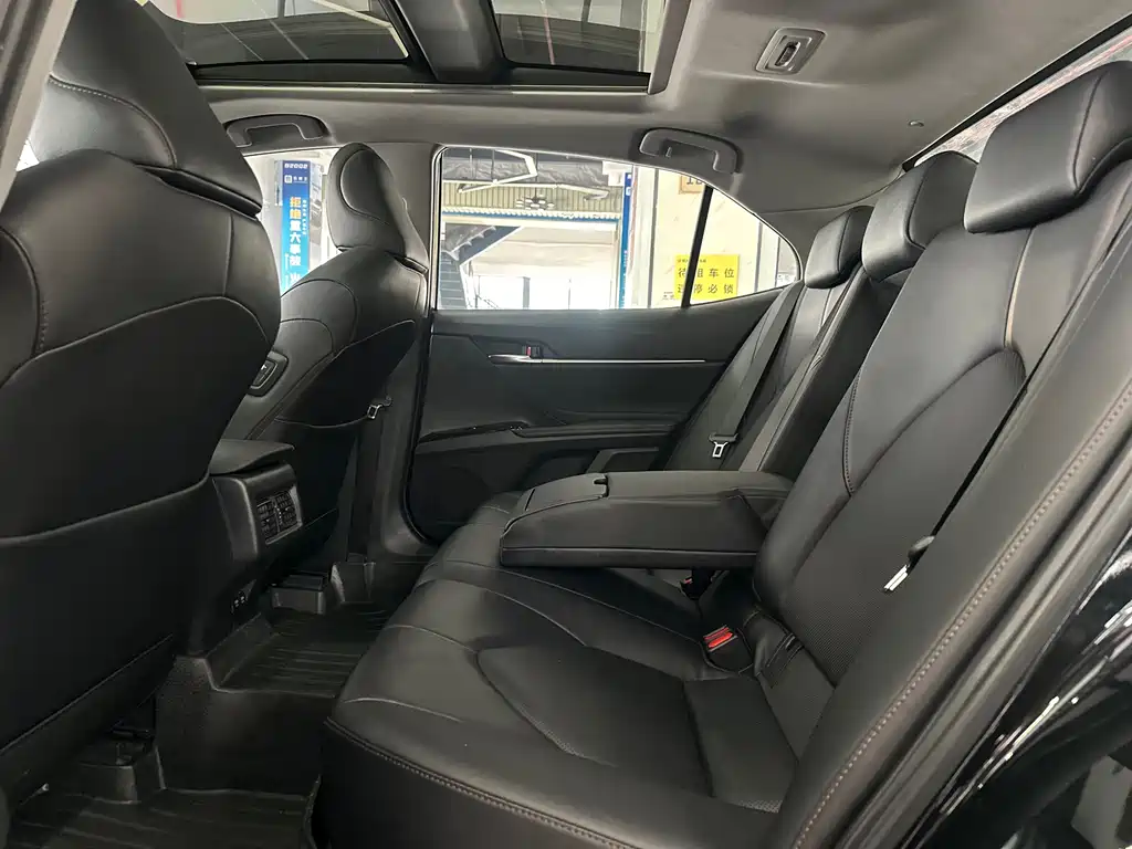 Camry 2019 2.5G Deluxe Edition National V купить на сайте DeffCars