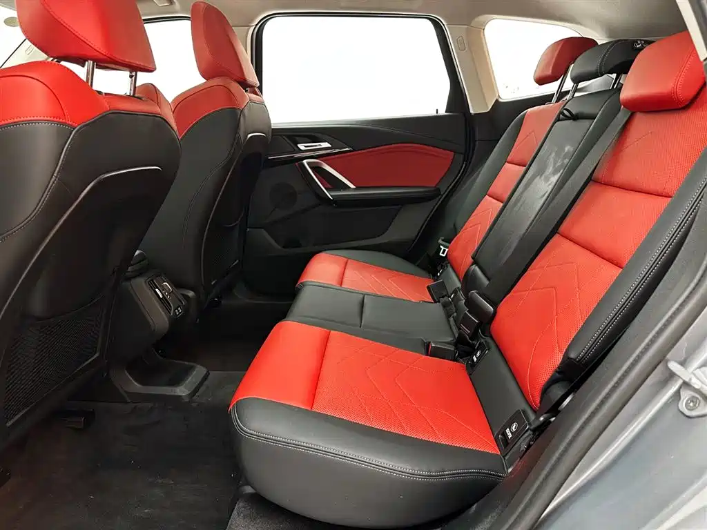BMW X1 2023 sDrive20Li X Design Package купить на сайте DeffCars