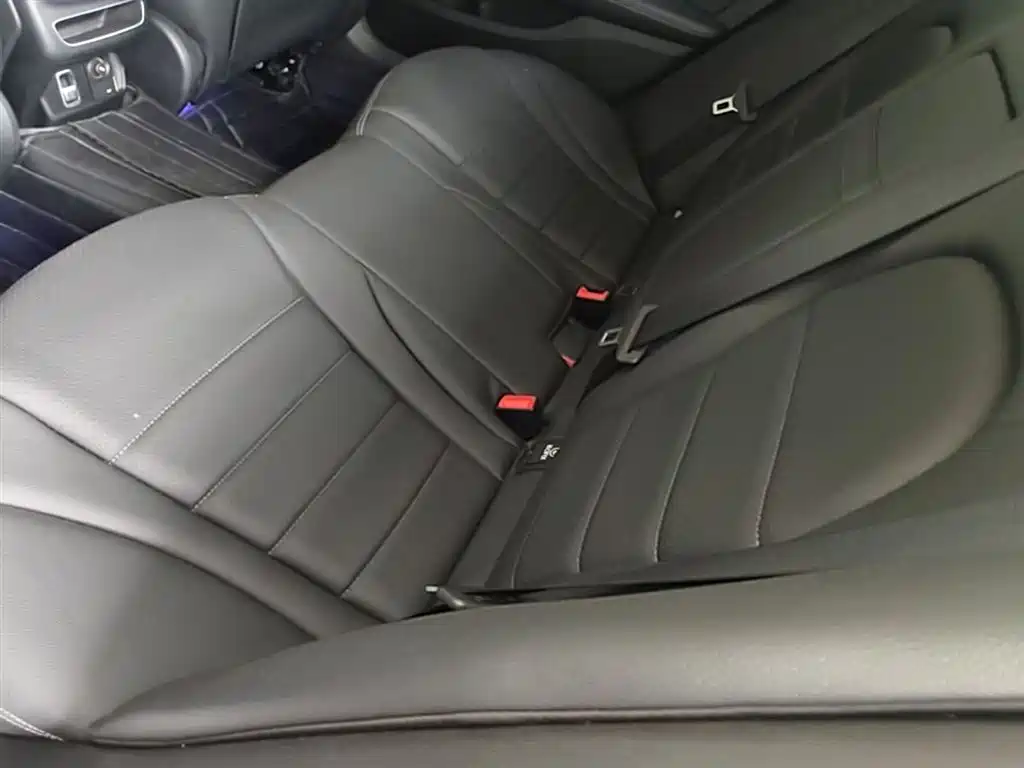 Mercedes-Benz C-Class 2021 C 200 L Fashionable Sports Edition купить на сайте DeffCars