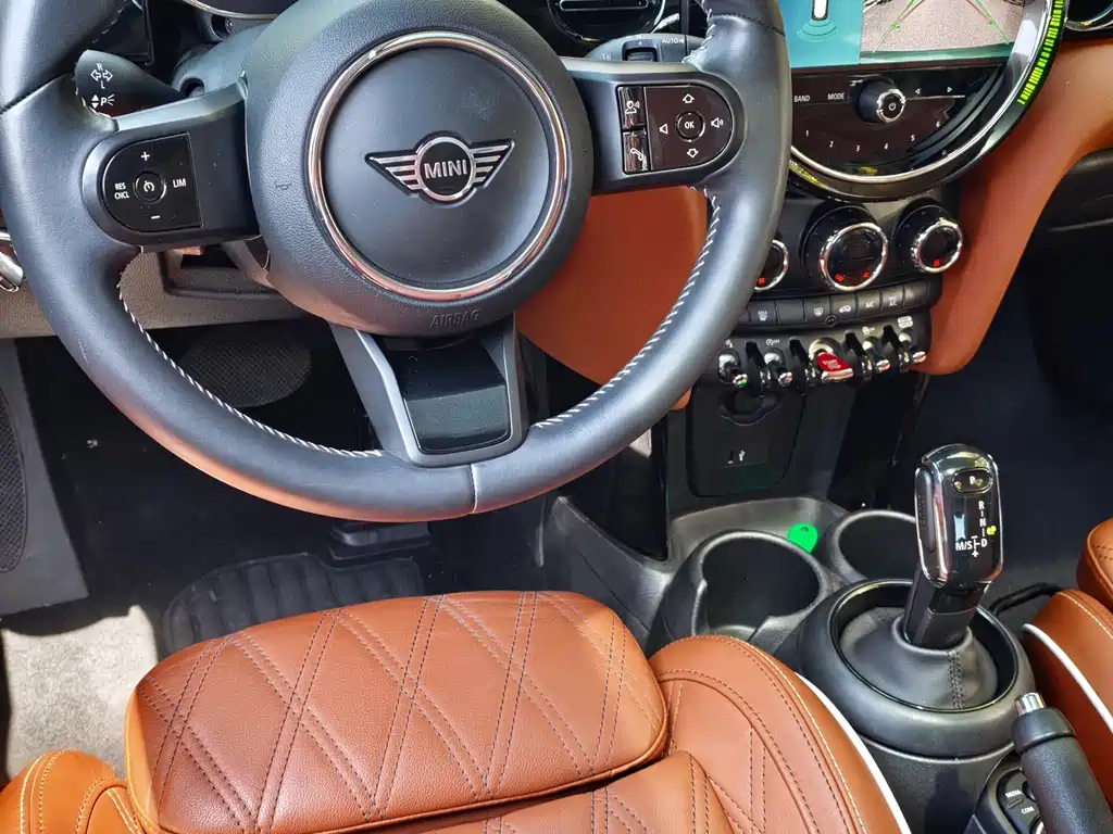 MINI 2022 facelift 1.5T COOPER artist купить на сайте DeffCars