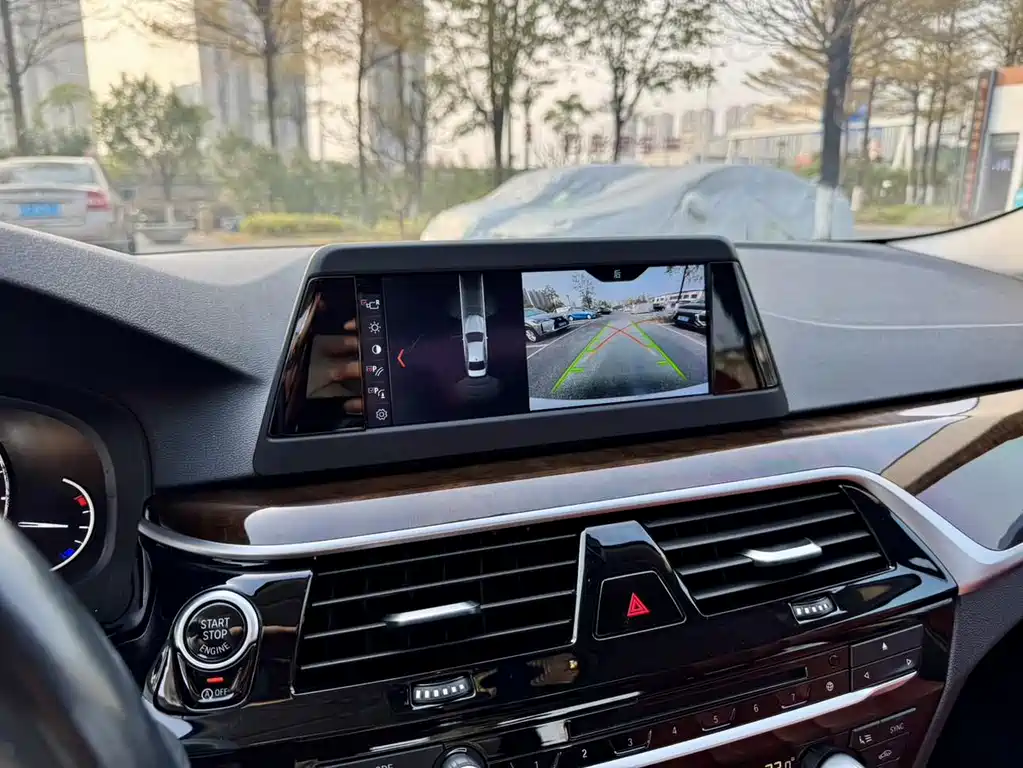 BMW 5 Series 2018 528Li Special Edition launched купить на сайте DeffCars