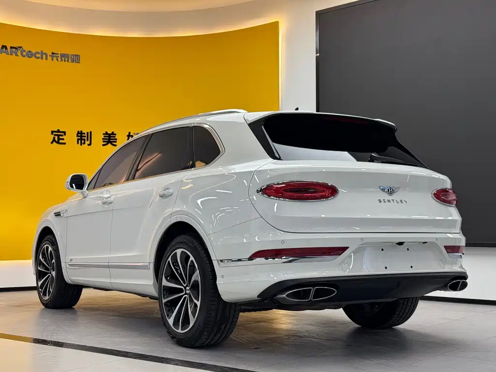 Bentayga 2022 4.0T V8 купить на сайте DeffCars