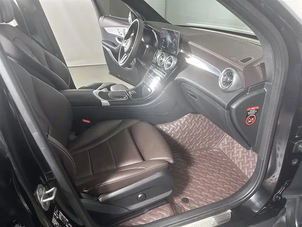 Mercedes-Benz GLC 2022 facelift three GLC 260 L 4MATIC dynamic type купить на сайте DeffCars